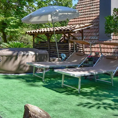 3 Bedroom Amazing Home In Trecastagni Дом отдыха